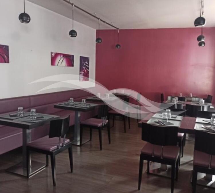 L0498 | RESTAURANT