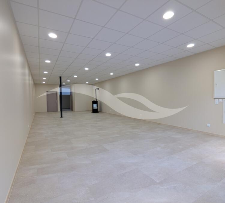 M0382 | LOCAL COMMERCIAL A LANGOGNE