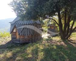 HEBERGEMENTS INSOLITES – CHAMBRES D’HOTES (mas cévenol)