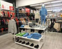 MAGASIN DE PRET A PORTER                POUR ENFANTS (0 – 14 ANS)